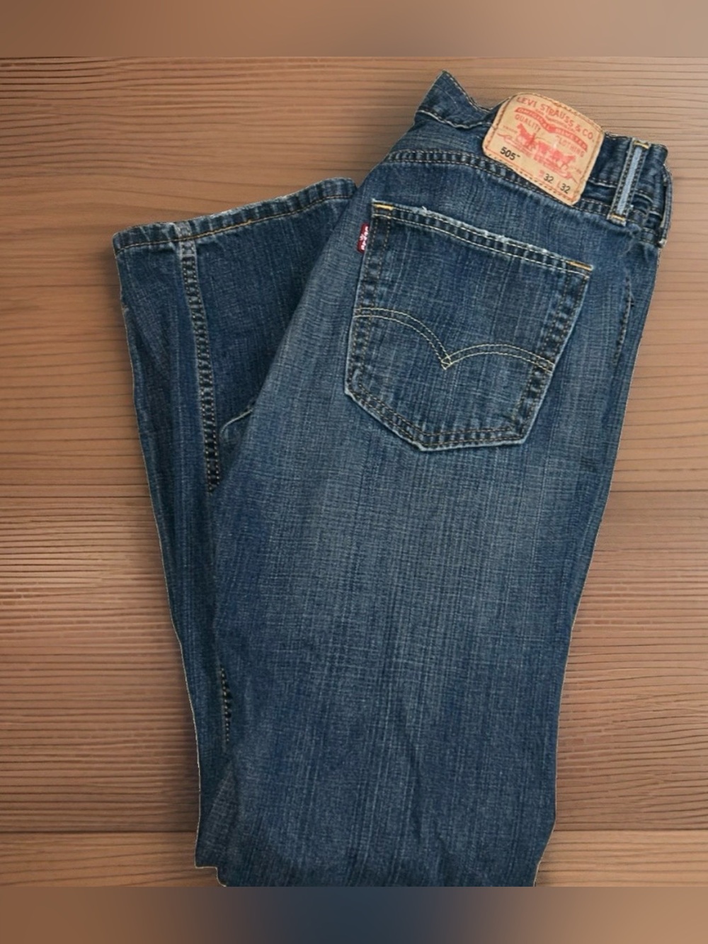 Levis 505 Jeans Mens 32x32 Blue Medium Wash Straight Fit Regular Zip Fly Denim